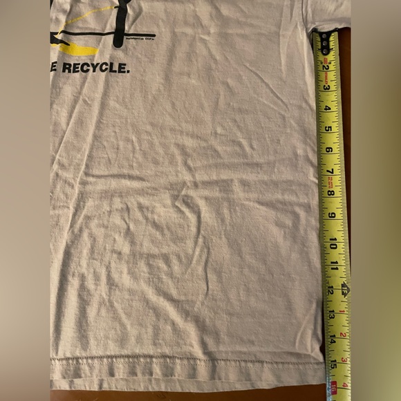 Spencer’s “Please Recycle” tshirt - 2XL - Picture 4 of 5